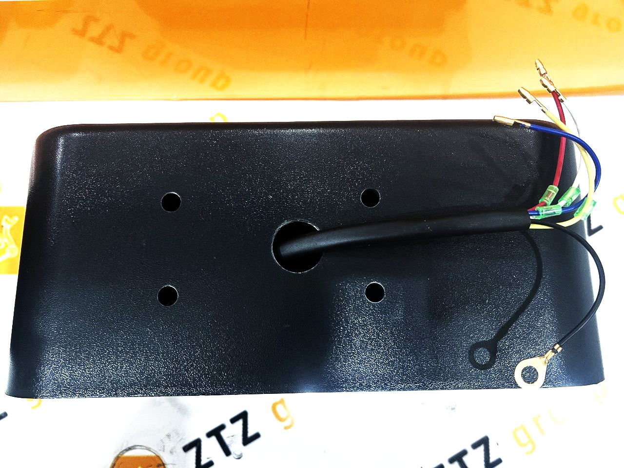 Фара передняя HR-A-043 левый 2