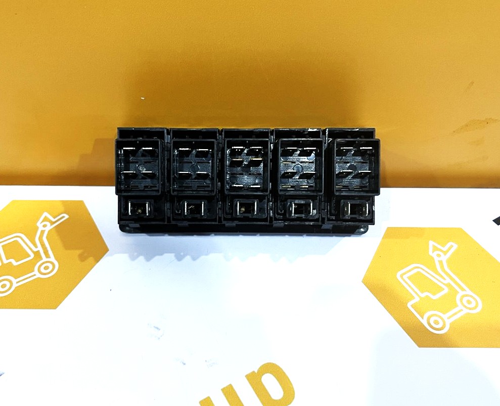 БЛОК КЛАВИШНЫХ ПЕРЕКЛЮЧАТЕЛЕЙ 5 клавиш SDLG 2