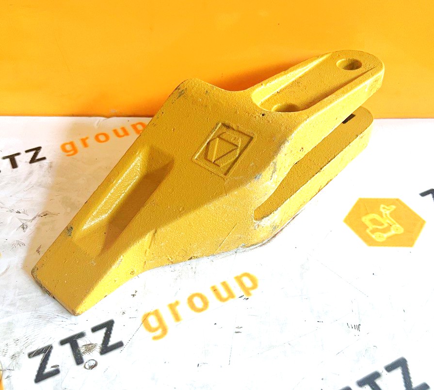 ЗУБ КОВША ПРАВЫЙ LW300FLW300FN 2