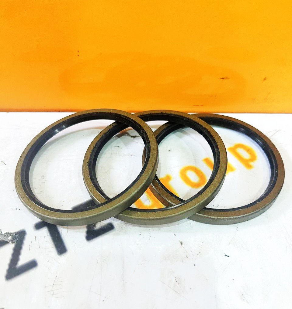 Пыльник втулки 80-95-8