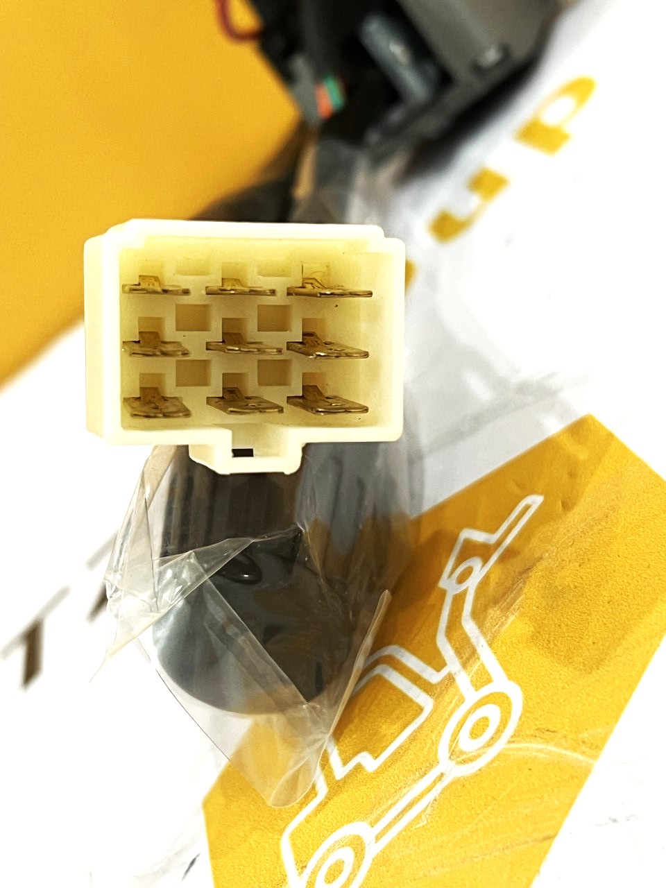 Переключатель подрулевой 9 штыкер старого образца 2