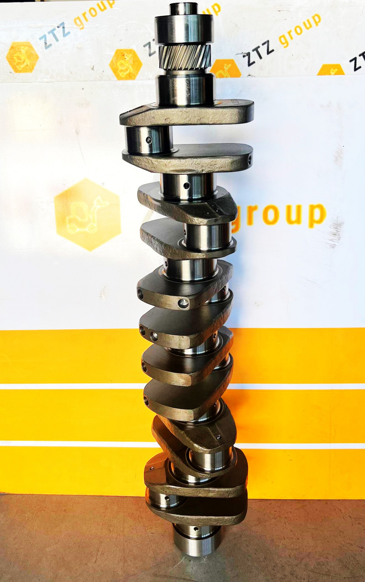 Вал коленчатый WD615 без резьбы